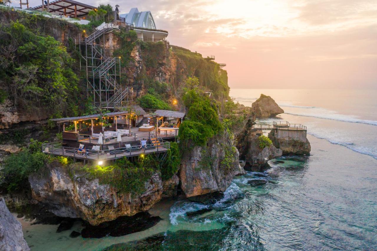 Hotel Ulu Cliffhouse Uluwatu Esterno foto